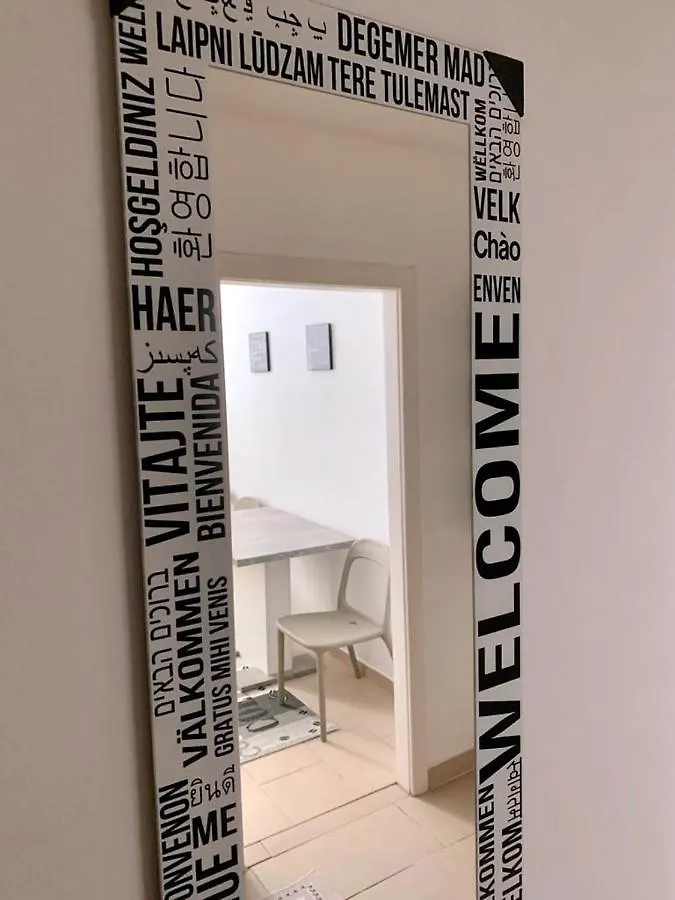 D & S Apartments contacts